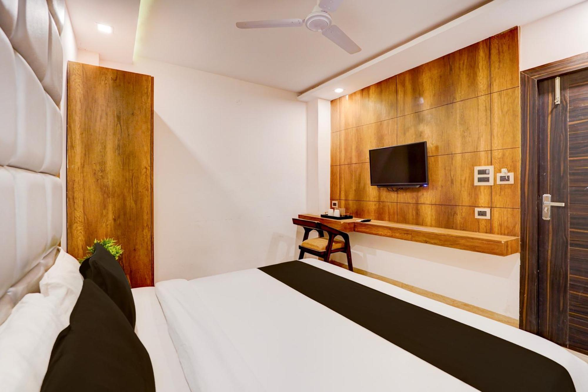 Raiwala Super Hotel O Haridwar Near Shanti Kunj מראה חיצוני תמונה